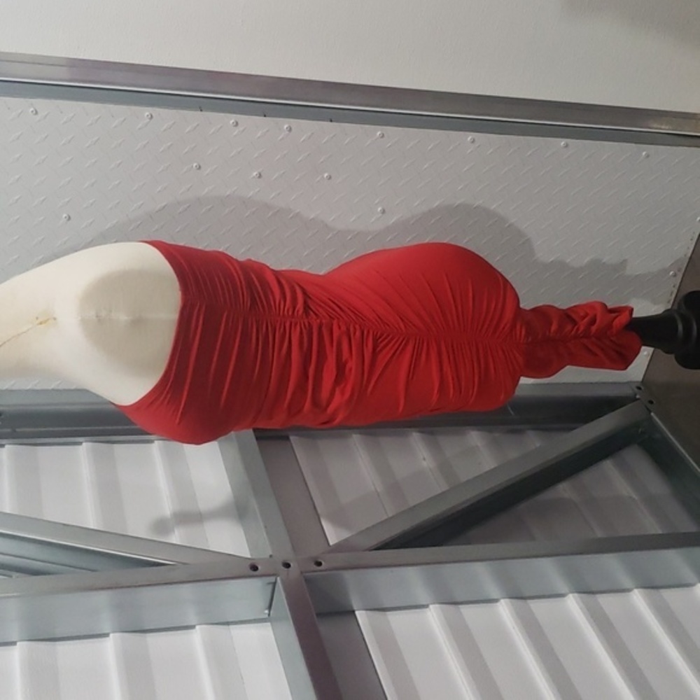 Cute red‎ dress strapless size small - Picture 3 of 7